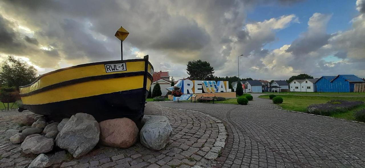 Dom Wczasowy Radosc Rewal Esterno foto